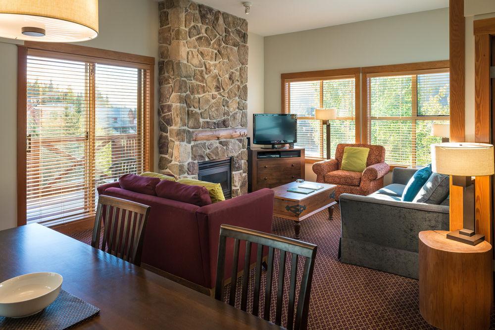 Lodging Ovations Hotel Whistler Luaran gambar