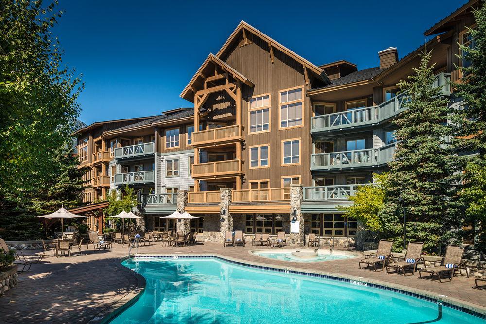 Lodging Ovations Hotel Whistler Luaran gambar